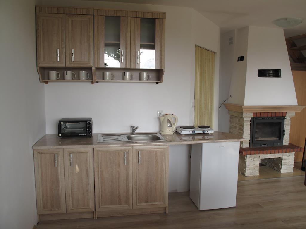 Hôtel Osrodek Wczasowy Zloty Dab - Domki à Miedzyzdroje Chambre photo