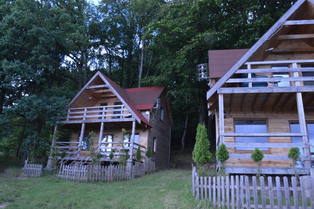 Hôtel Osrodek Wczasowy Zloty Dab - Domki à Miedzyzdroje Extérieur photo