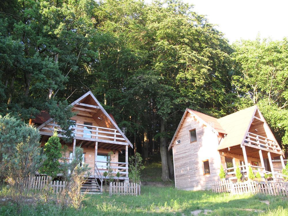 Hôtel Osrodek Wczasowy Zloty Dab - Domki à Miedzyzdroje Extérieur photo